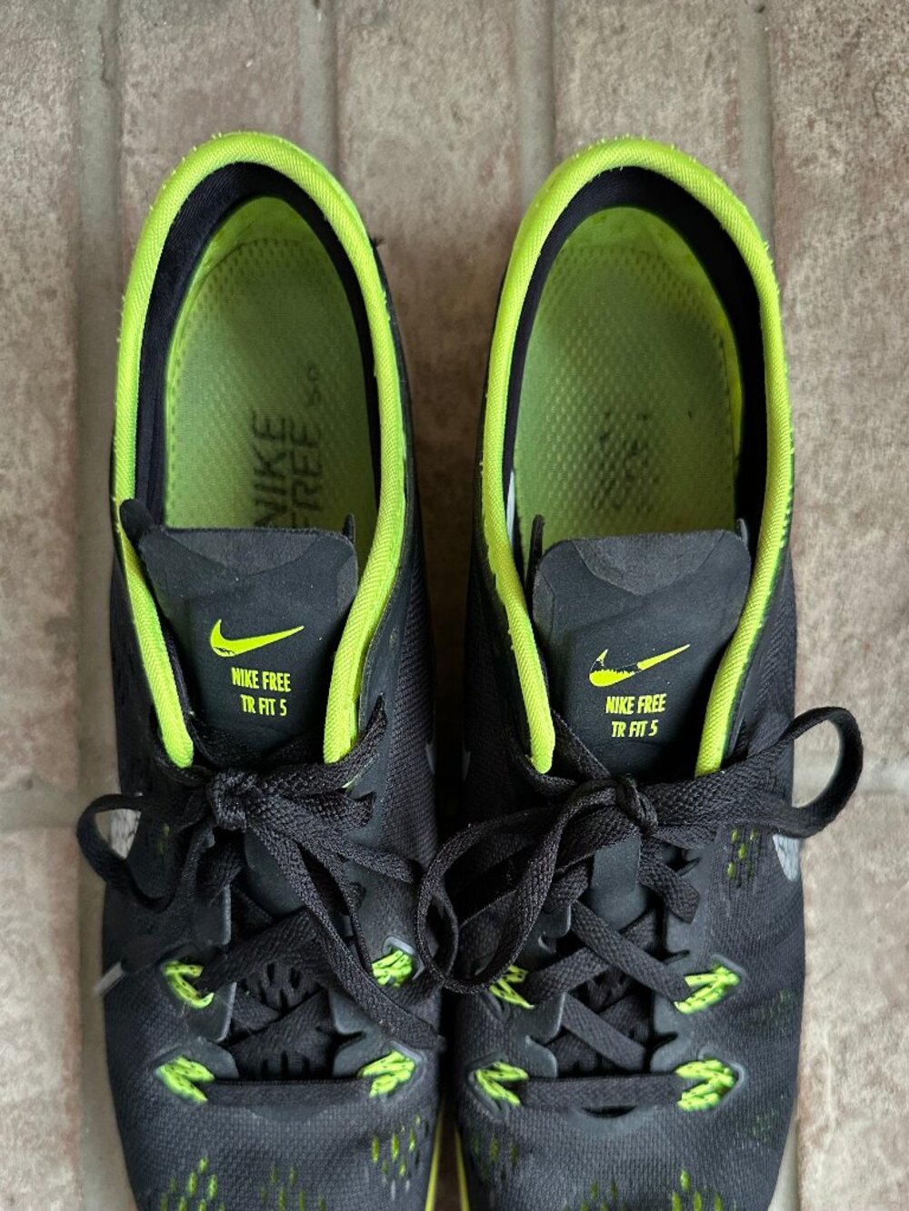 Nike Free TR Fit 5 Running/Walking Women's Sneaker Black & Chartreuse size 6.5